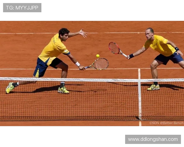 武汉网球队的盯防策略解析与深度剖析网球战术的背后秘密 武汉网球队的盯防策略解析与深度剖析网球战术的背后秘密