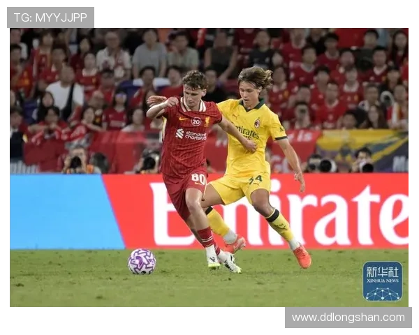 香港足球明星队精彩瞬间集锦展现球场风采与团队精神 香港足球明星队精彩瞬间集锦展现球场风采与团队精神