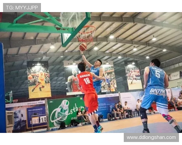 成都篮球队在精英赛中的比赛经验与表现分析与点评