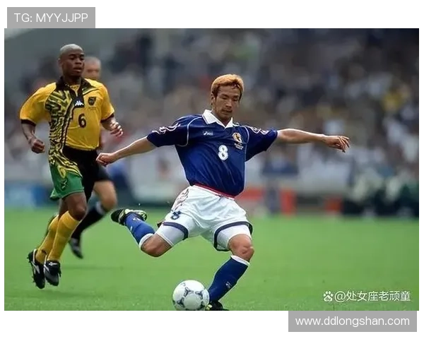 探索日本足球明星的名字与成就揭示他们的职业生涯与影响力