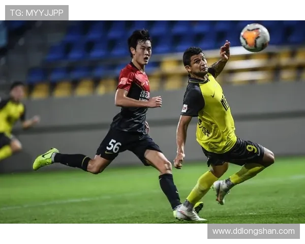 足球明星精彩射门活动视频集锦尽显球技魅力与激情瞬间