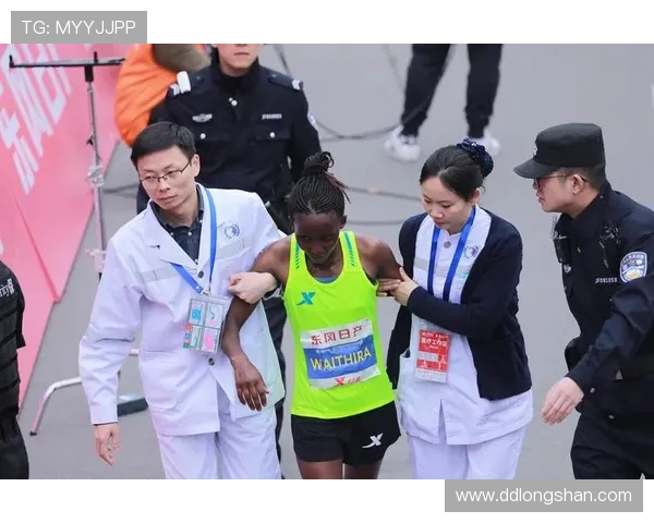 成都篮球队灵活性展现全场精彩表现引发大满贯热议